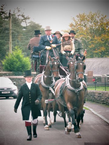 Cancer Awareness - Coach & Horses Visit Trecastle